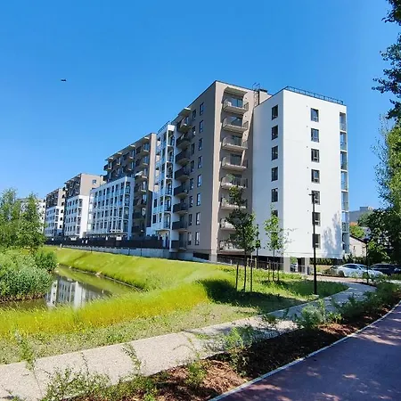 Апартаменты Amber's Bees