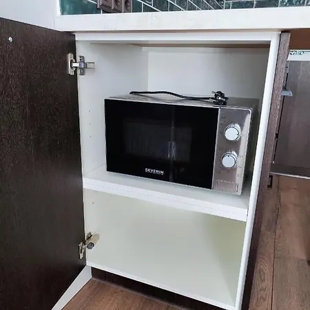 Amber's Bees Апартаменты *